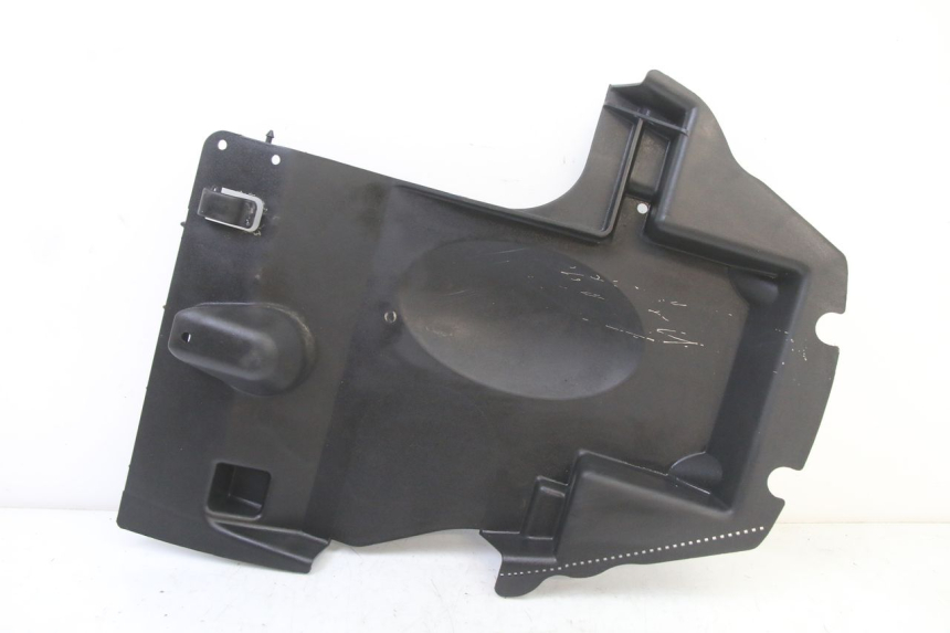 photo de ACHTERWIELBEUGEL SYM FIDDLE 3 III 125 (2014 - 2020) - Zoom op gebruiksstaat