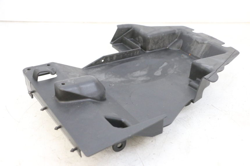 photo de ACHTERWIELBEUGEL SYM FIDDLE 3 III 125 (2014 - 2020) - Detail van het onderdeel