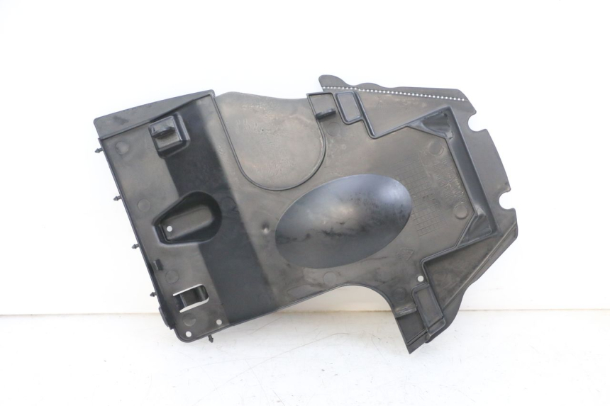 photo de ACHTERWIELBEUGEL SYM FIDDLE 3 III 125 (2014 - 2020) - Zoom op gebruiksstaat