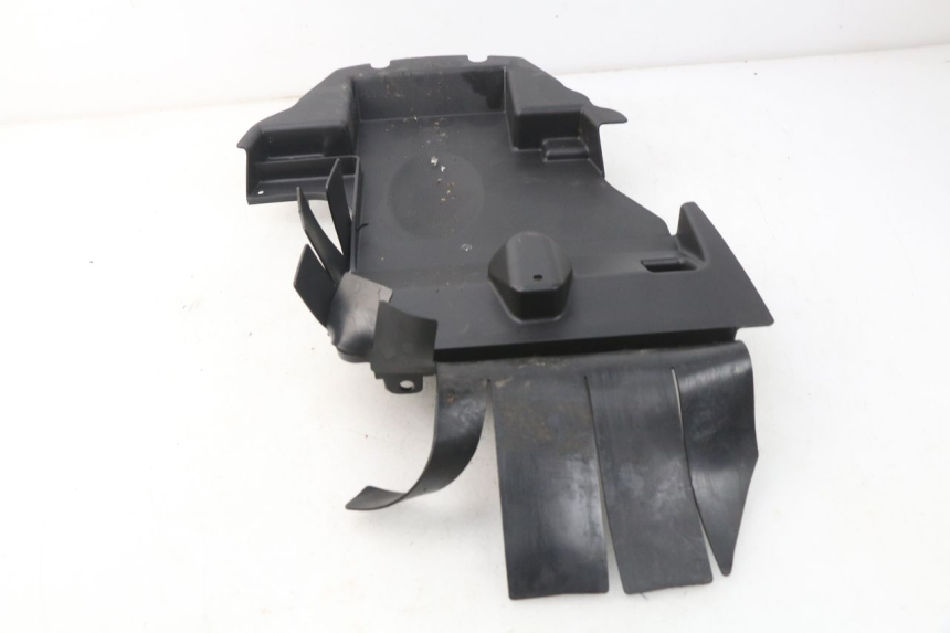 photo de ACHTERWIELBEUGEL SYM FIDDLE 3 III 50 (2014 - 2020) - Detail van het onderdeel