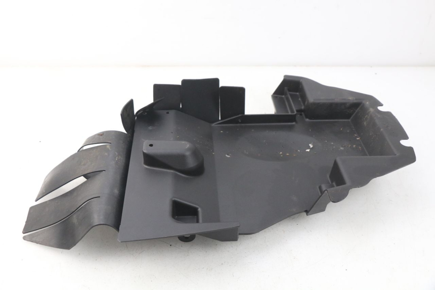 photo de ACHTERWIELBEUGEL SYM FIDDLE 3 III 50 (2014 - 2020) - Zoom op gebruiksstaat