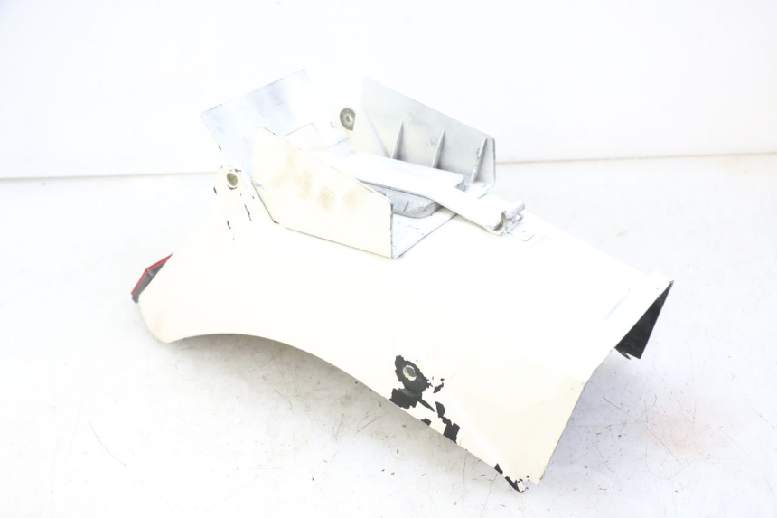 photo de ACHTERWIELBEUGEL YAMAHA FJ 36Y 1100 (1984 - 1985) - Zoom op gebruiksstaat