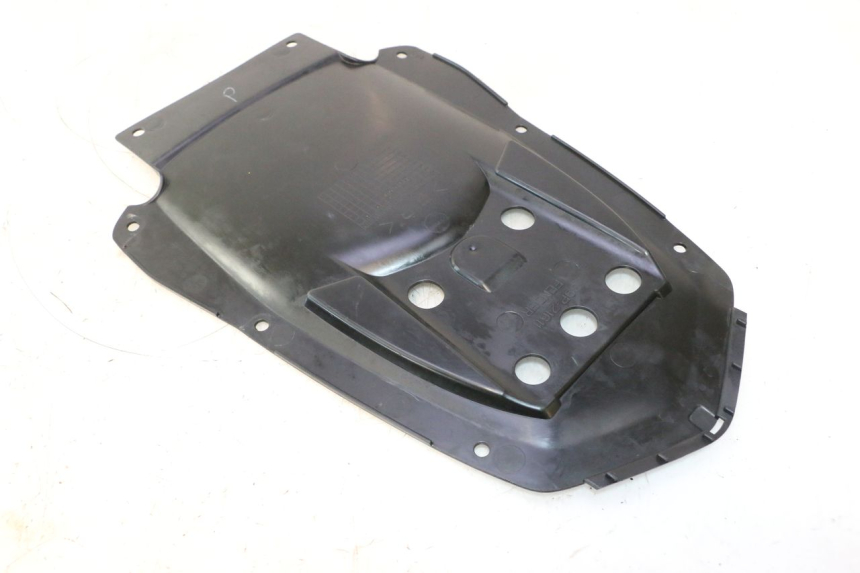 photo de ACHTERWIELBEUGEL YAMAHA FZ8 800 (2010 - 2016) - Zoom op gebruiksstaat