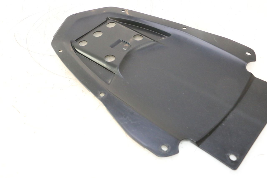 photo de ACHTERWIELBEUGEL YAMAHA FZ8 800 (2010 - 2016) - Bevestigingspunten