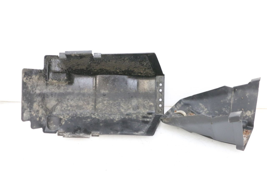 photo de ACHTERWIELBEUGEL KAWASAKI GPZ RX 1000 (1986 - 1988) - Zoom op gebruiksstaat