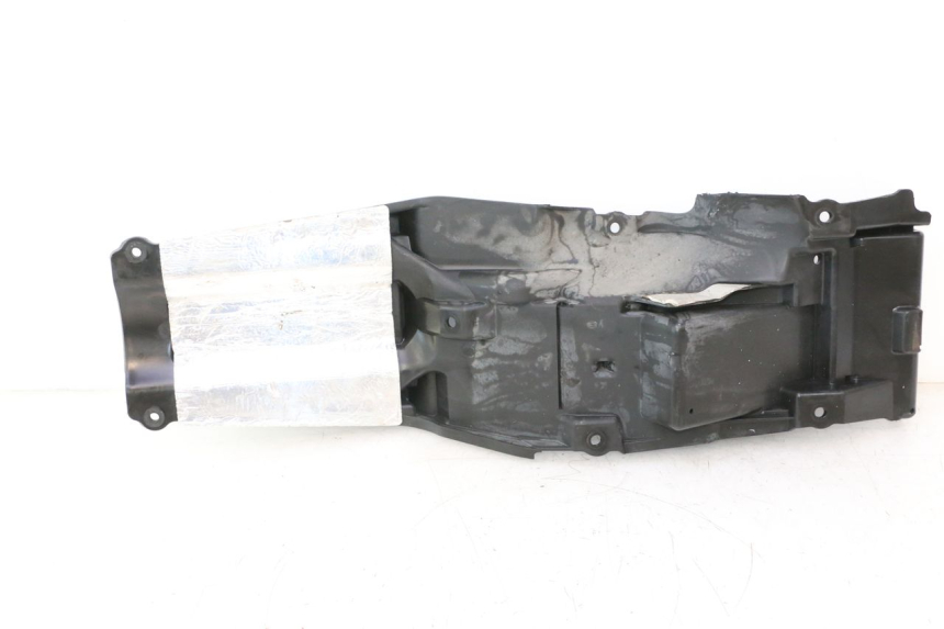 photo de ACHTERWIELBEUGEL SUZUKI GSR 600 (2005 - 2012) - Zoom op gebruiksstaat