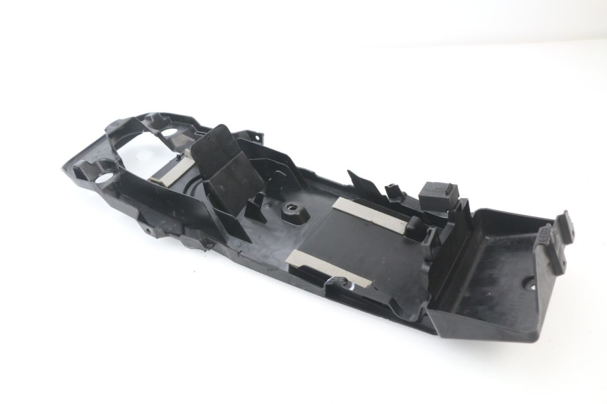 photo de ACHTERWIELBEUGEL SUZUKI GSX-R GSXR 600 (2008 - 2010) - Aanvullende foto