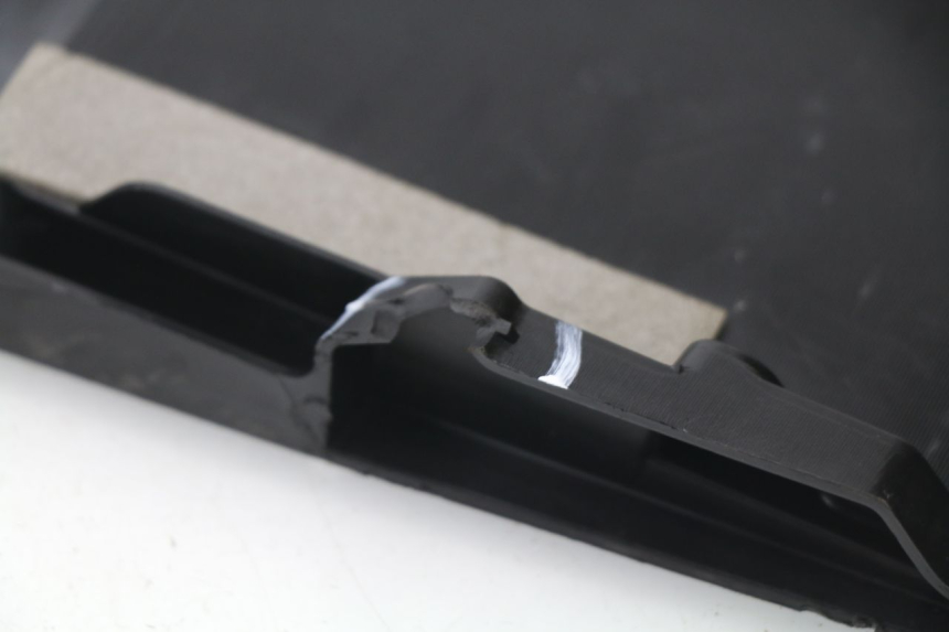 photo de ACHTERWIELBEUGEL SUZUKI GSX-R GSXR 600 (2008 - 2010) - Visuele inspectie