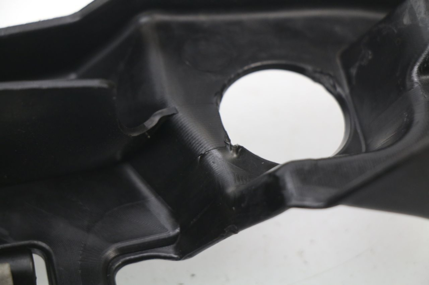 photo de ACHTERWIELBEUGEL SUZUKI GSX-R GSXR 600 (2008 - 2010) - Gecontroleerd onderdeel