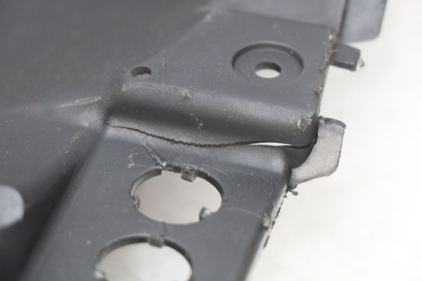 photo de ACHTERWIELBEUGEL HONDA INTEGRA NC D 750 (2016 - 2018) - Zoom op gebruiksstaat