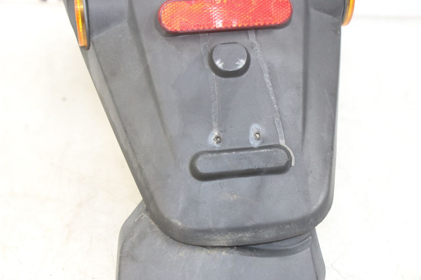 photo de ACHTERWIELBEUGEL PEUGEOT KISBEE 4T 50 (2010 - 2017) - Staat van het oppervlak