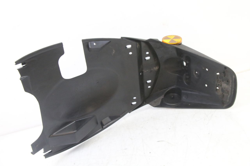 photo de ACHTERWIELBEUGEL PEUGEOT KISBEE 4T 50 (2018 - 2022) - Bevestigingspunten