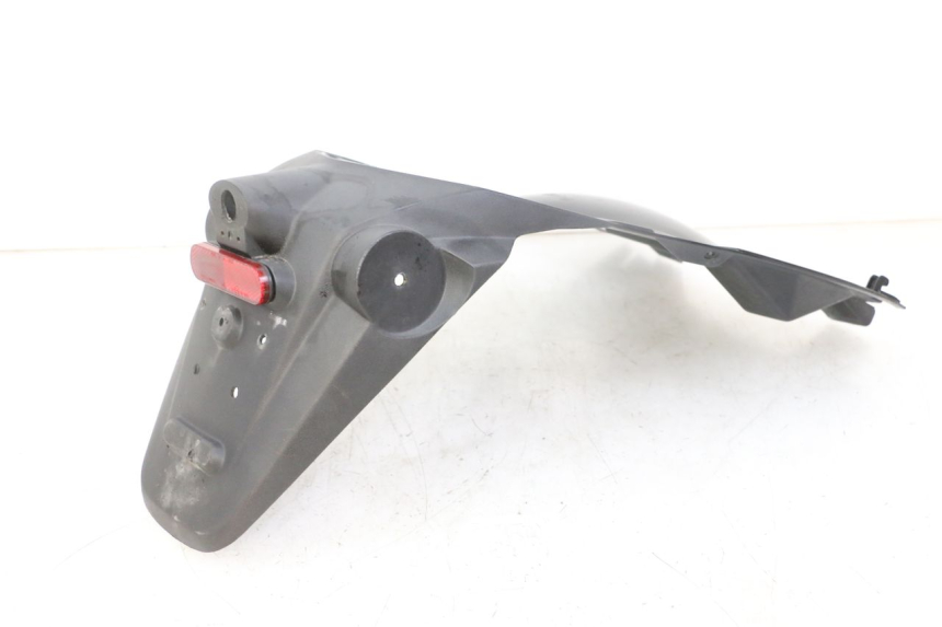 photo de ACHTERWIELBEUGEL PEUGEOT KISBEE 4T 50 (2018 - 2022) - Bevestigingspunten