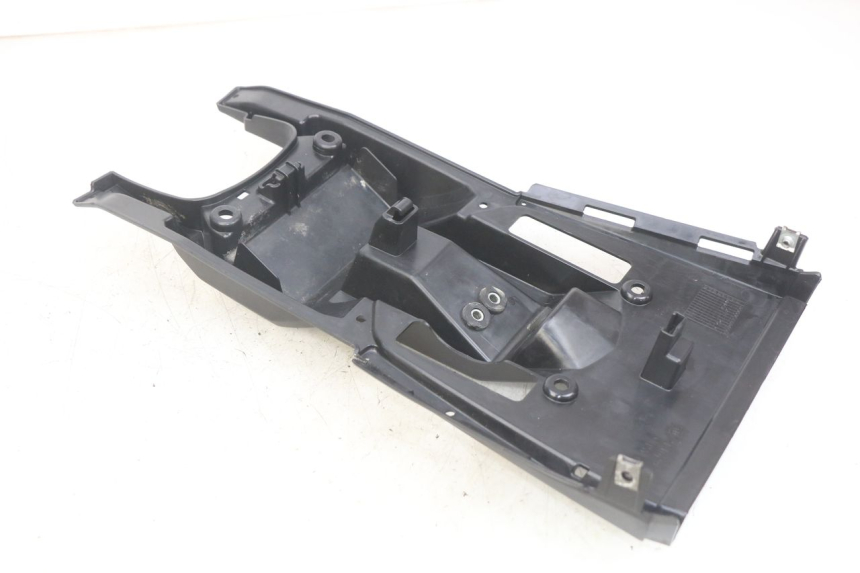 photo de ACHTERWIELBEHUIZING YAMAHA MT ABS 125 (2014 - 2018) - Detail van het onderdeel