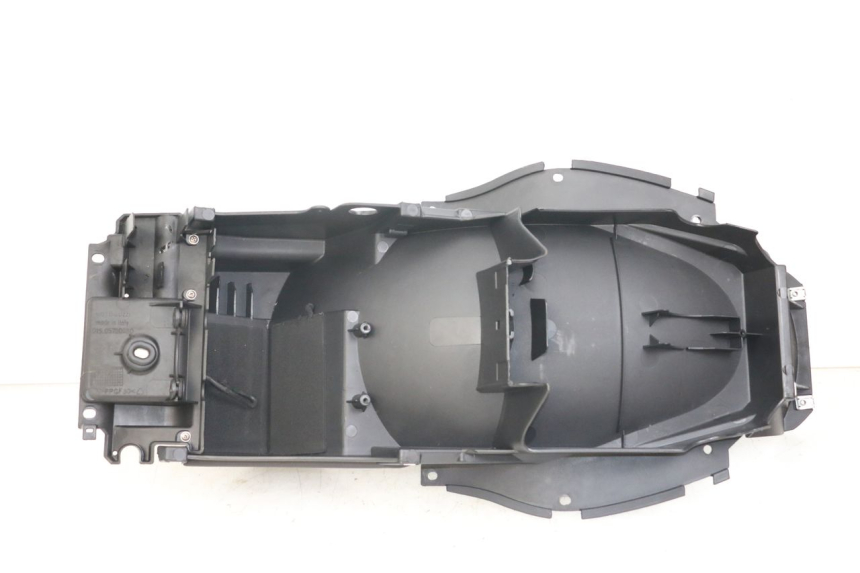 photo de ACHTERWIELBEUGEL MOTO GUZZI NORGE 8V GT 1200 (2011 - 2016) - Zoom op gebruiksstaat