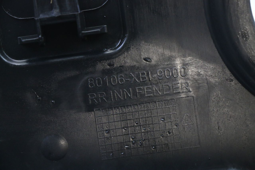 photo de ACHTERWIELBEUGEL SYM ORBIT III 3 4T 50 (2021 - 2025) - Technische close-up