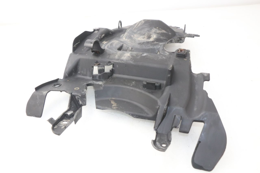 photo de ACHTERWIELBEUGEL MBK OVETTO 4T 50 (2008 - 2016) - Zoom op gebruiksstaat