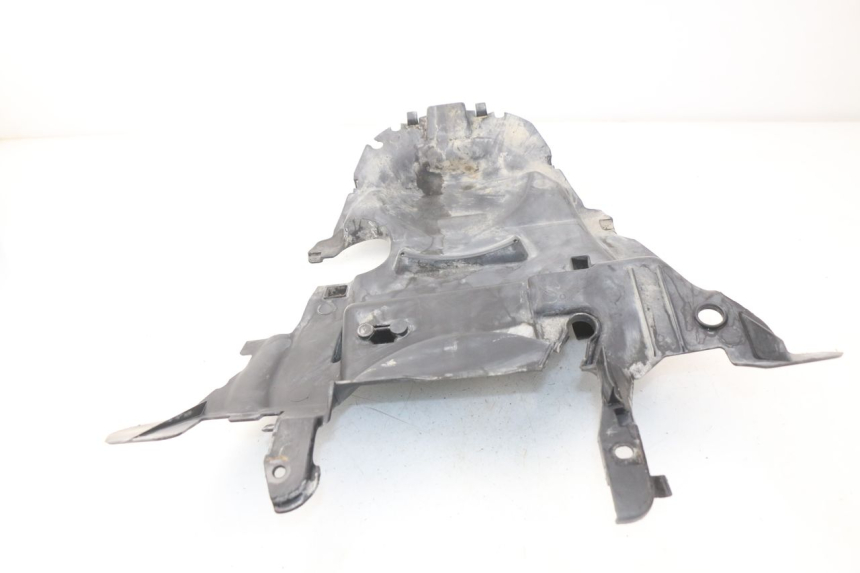 photo de ACHTERWIELBEUGEL MBK OVETTO 4T 50 (2008 - 2016) - Bevestigingspunten