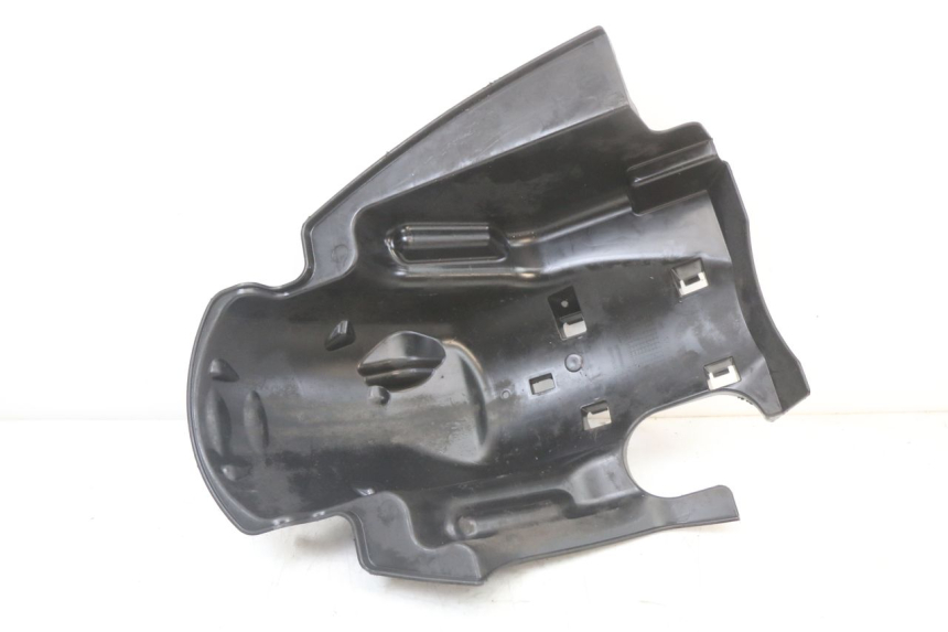 photo de ACHTERWIELBEUGEL PEUGEOT DJANGO 125 (2014 - 2017) - Bevestigingspunten