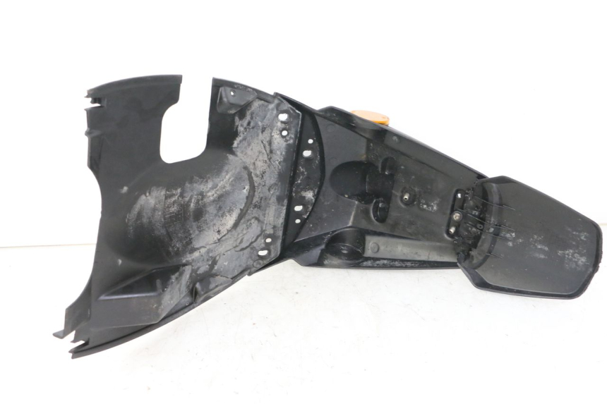 photo de ACHTERWIELBEUGEL PEUGEOT KISBEE 2T 50 (2010 - 2017) - Detail van het onderdeel