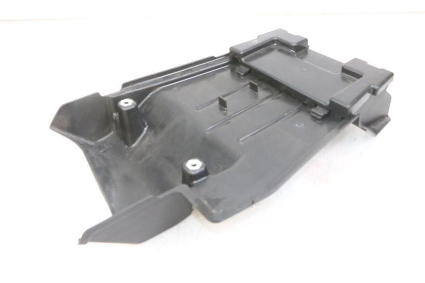 photo de ACHTERWIELBEUGEL ROYAL ENFIELD HYMALAYAN 410 (2016 - 2023) - Detail van het onderdeel