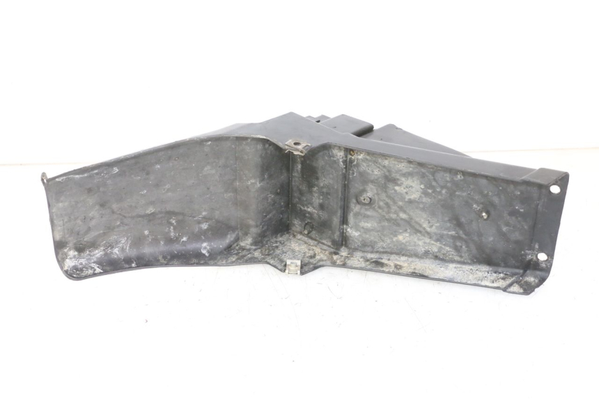 photo de ACHTERWIELBEUGEL DERBI SENDA SM DRD 50 (2008 - 2013) - Detail van het onderdeel