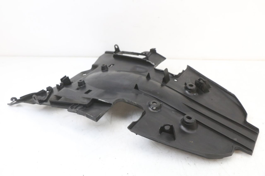 photo de ACHTERWIELBEUGEL HONDA SH ABS 125 (2012 - 2017) - Detail van het onderdeel