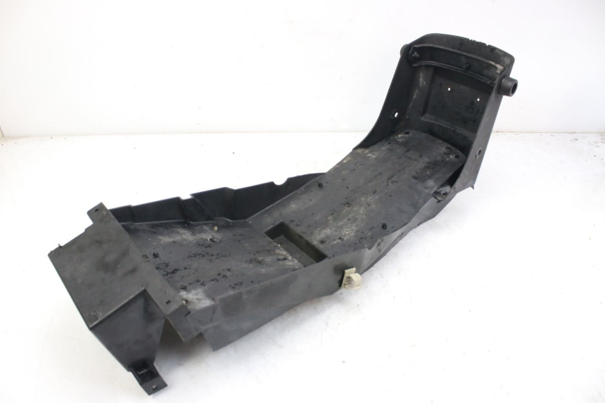 photo de ACHTERWIELBEUGEL TRIUMPH SPRINT ST 955 (1999 - 2001) - Detail van het onderdeel