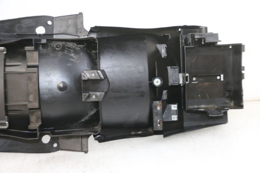 photo de ACHTERWIELBEUGEL YAMAHA TDM ABS 900 (2002 - 2014) - Markeringen en referenties