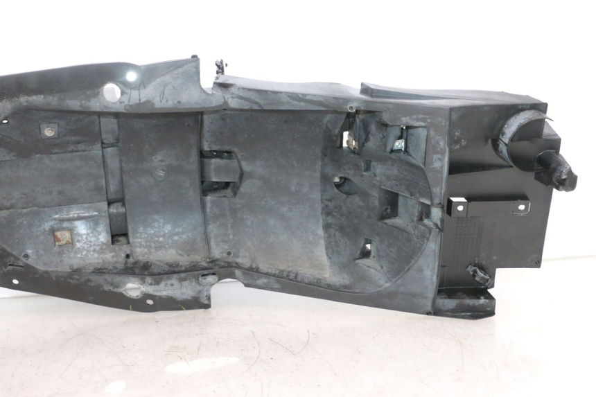 photo de ACHTERWIELBEUGEL YAMAHA TDM ABS 900 (2002 - 2014) - Zoom op componenten