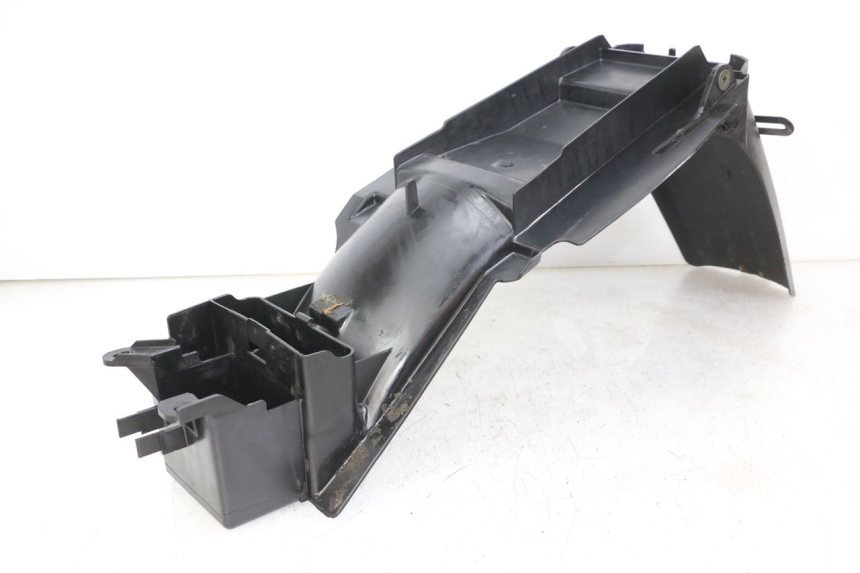 photo de ACHTERWIELBEUGEL YAMAHA TDR DELTABOX 125 (1997 - 2003) - Zoom op gebruiksstaat