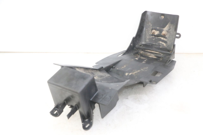 photo de ACHTERWIELBEUGEL YAMAHA TDR DELTABOX 125 (1997 - 2003) - Detail van het onderdeel