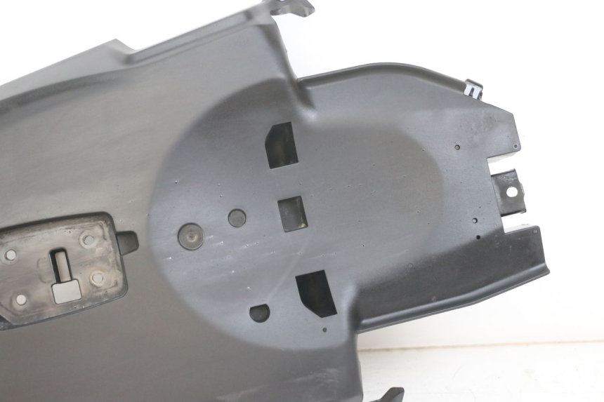 photo de ACHTERWIELBEHUIZING KAWASAKI VERSYS ABS 650 (2015 - 2018) - Markeringen en referenties