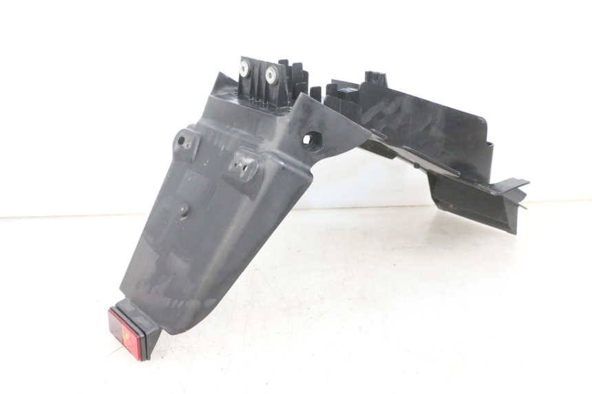 photo de ACHTERWIELBEUGEL DAELIM VJ ROADWIN FI 125 (2008 - 2017) - Hoofdaanzicht