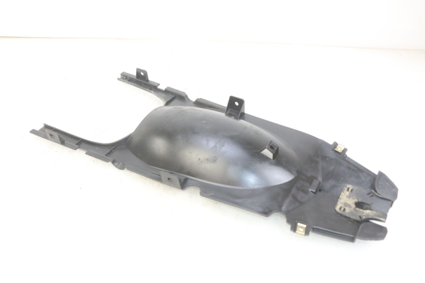 photo de ACHTERWIELBEUGEL SYM WOLF SB 125 (2011 - 2018) - Zoom op gebruiksstaat