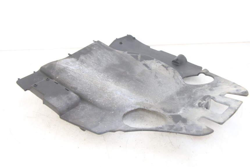 photo de ACHTERWIELBEUGEL KYMCO X-CITING XCITING 400 (2014 - 2018) - Technische close-up