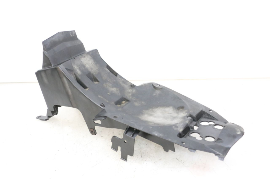 photo de ACHTERWIELBEHUIZING YAMAHA XJ6 ABS 600 (2008 - 2016) - Technische close-up