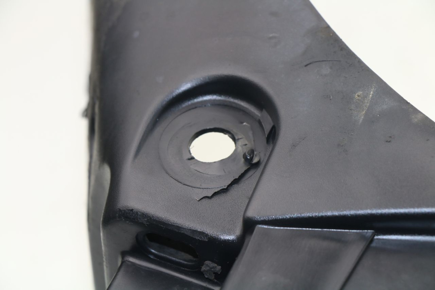 photo de ACHTERWIELBEUGEL YAMAHA XJS DIVERSION 600 (1997 - 1999) - Detail van het onderdeel