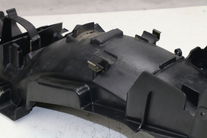 photo de ACHTERWIELBEUGEL YAMAHA XJS DIVERSION 600 (1997 - 1999) - Kenmerkende details