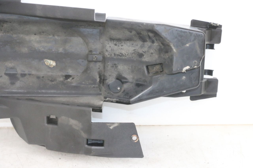 photo de ACHTERWIELBEUGEL HONDA XLV VARADERO 125 (2000 - 2006) - Technische close-up