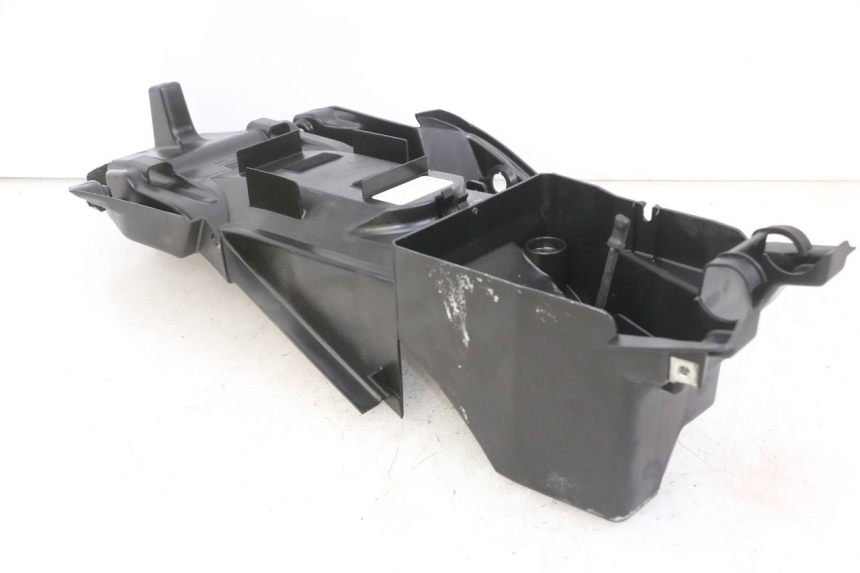 photo de ACHTERWIELBEUGEL HONDA XLV VARADERO 125 (2000 - 2006) - Bevestigingspunten