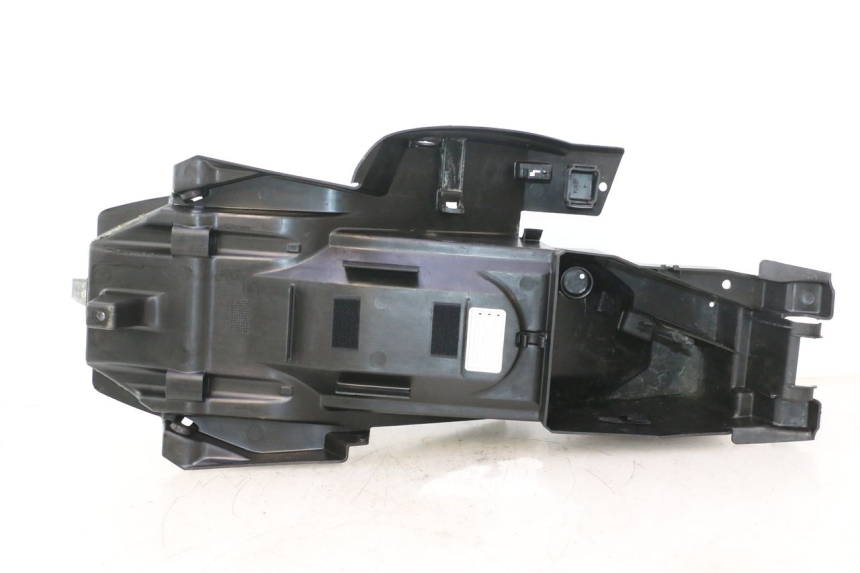 photo de ACHTERWIELDOORGANG HONDA XLV VARADERO 125 (2007 - 2012) - Hoofdaanzicht