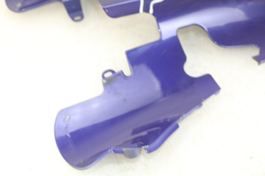 photo de ACHTERWIELBEUGEL YAMAHA YZF R1 1000 (2007 - 2008) - Bevestigingspunten