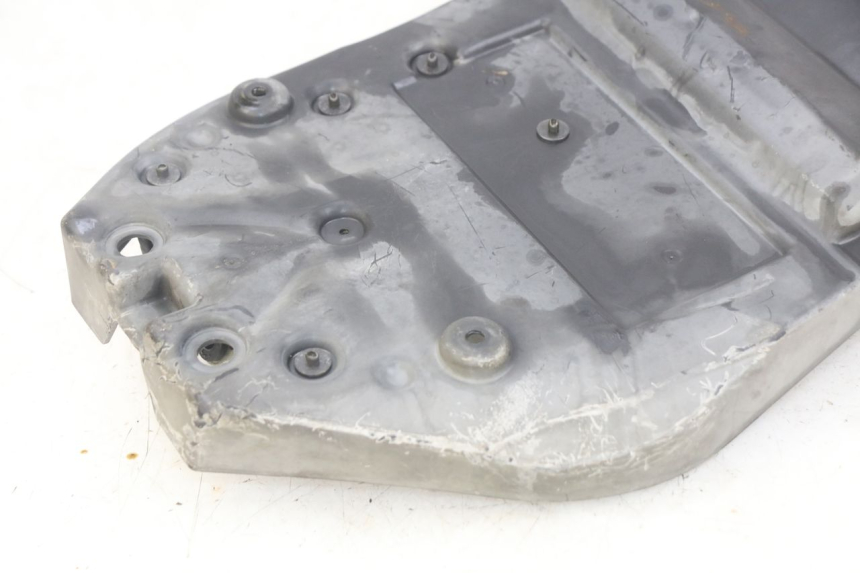 photo de ACHTERWIELBEUGEL KAWASAKI Z 750 (2007 - 2013) - Overzicht