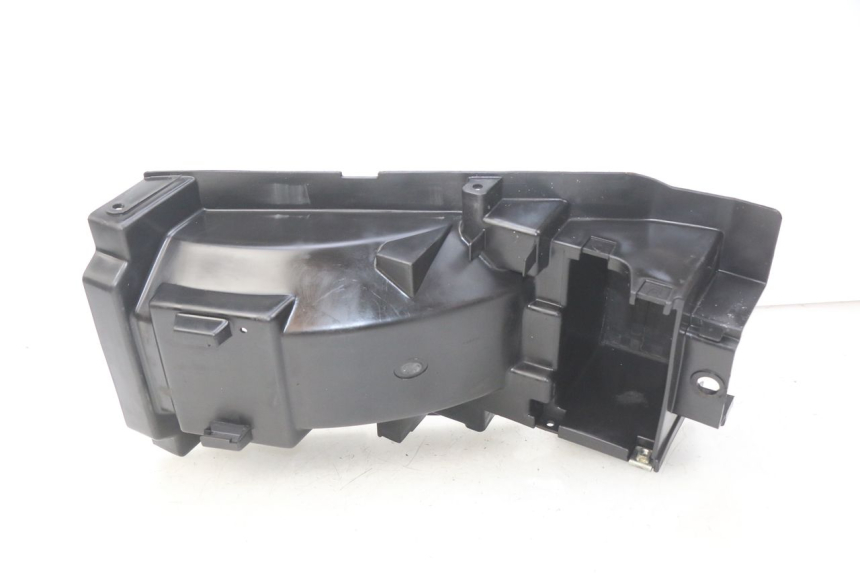 photo de ACHTERWIELBEUGEL KAWASAKI ZZR 600 (1995 - 2004) - Detail van het onderdeel