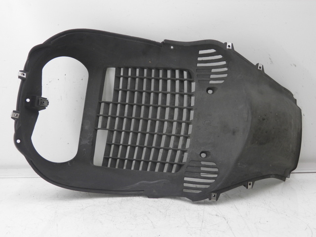 photo de VOORWIELBEUGEL PIAGGIO BEVERLY 125 (1998 - 2005) - Hoofdaanzicht