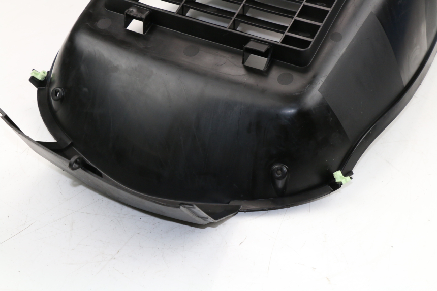 photo de VOORWIELBEUGEL PEUGEOT SATELIS COMPRESSOR K15 125 (2006 - 2009) - Bevestigingspunten