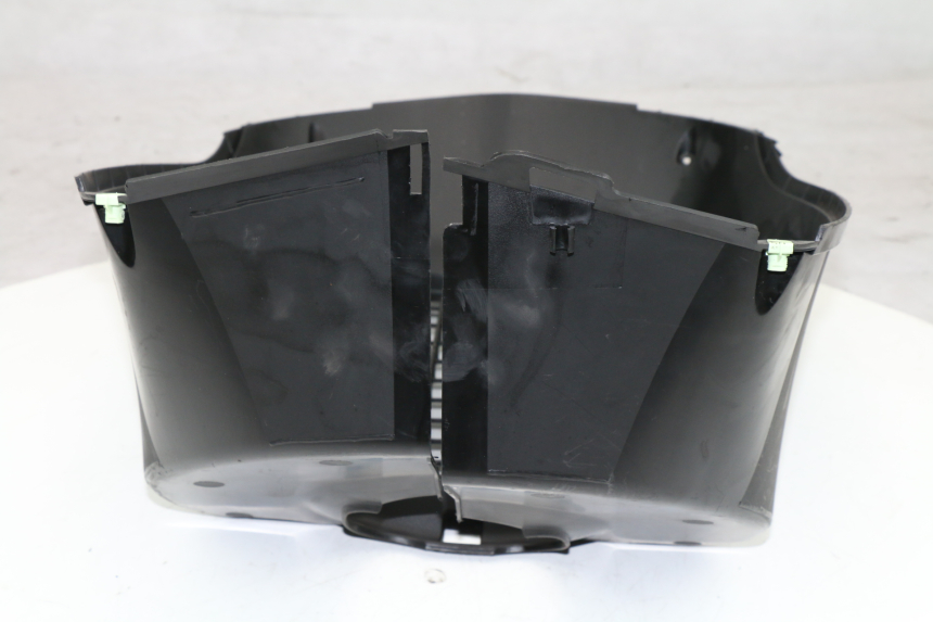 photo de VOORWIELBEUGEL PEUGEOT SATELIS COMPRESSOR K15 125 (2006 - 2009) - Detailaanzicht