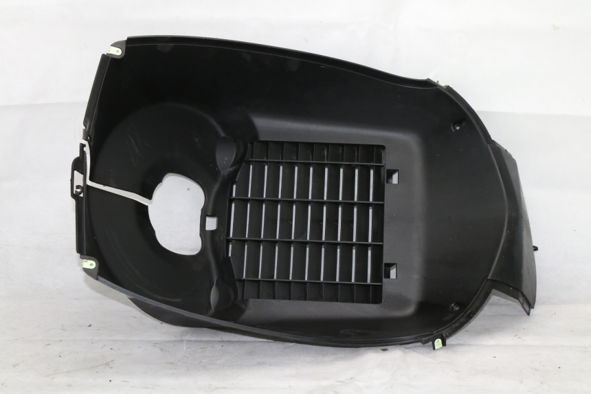 photo de VOORWIELBEUGEL PEUGEOT SATELIS COMPRESSOR K15 125 (2006 - 2009) - Markeringen en referenties