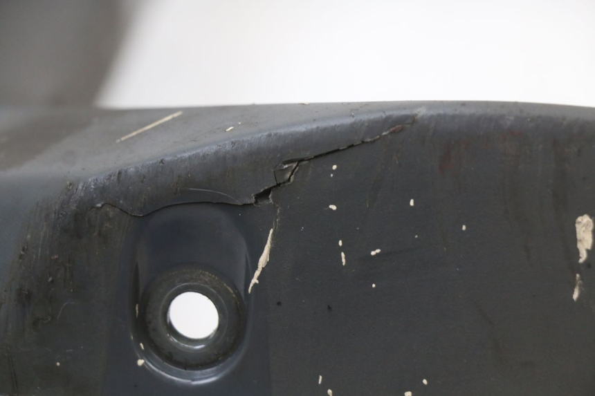 photo de VOORWIELBEHUIZING SUZUKI BURGMAN 125 (2007 - 2014) - Technische close-up